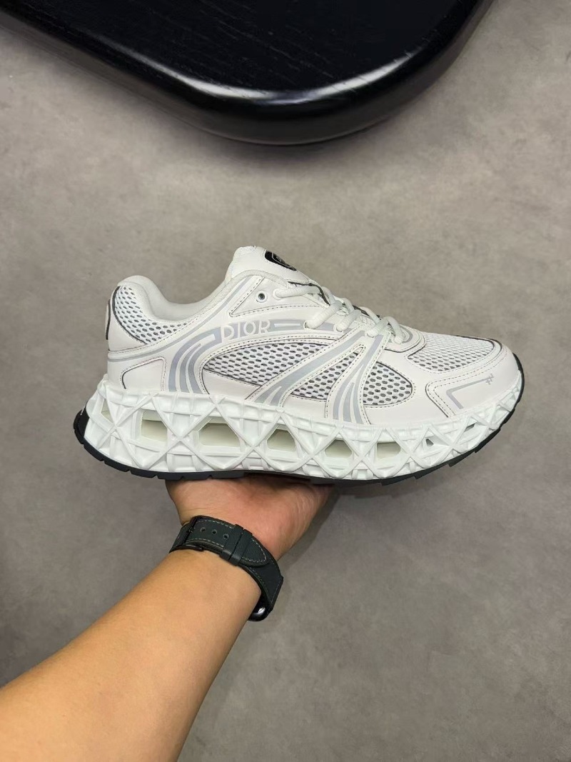 微信图片_20250725140117.jpg